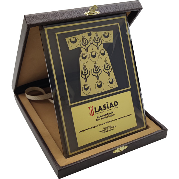 462 Kutulu Kristal Plaket